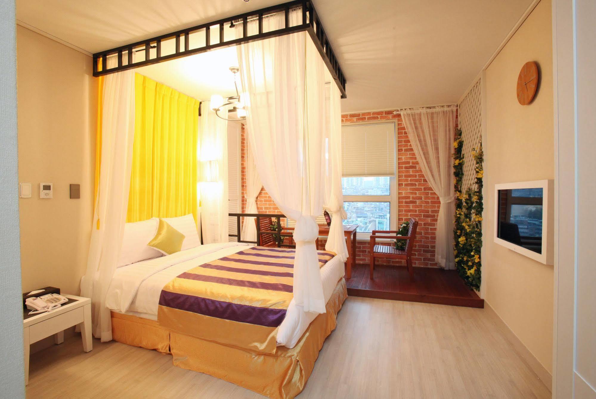 Coop City Hotel Oryu Station Seoul Exterior photo