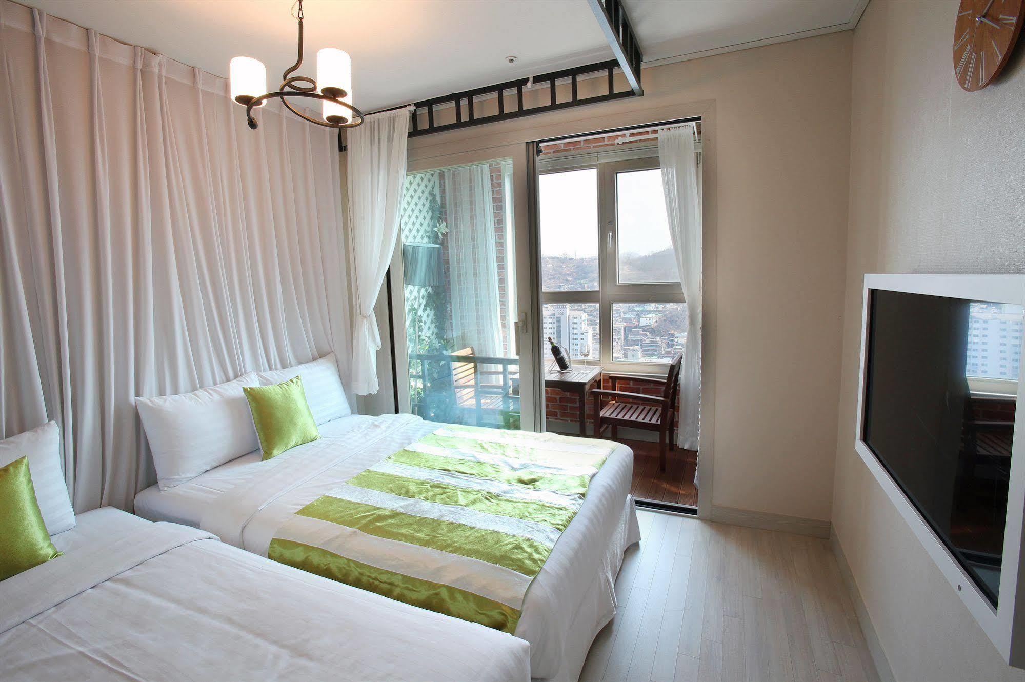 Coop City Hotel Oryu Station Seoul Exterior photo